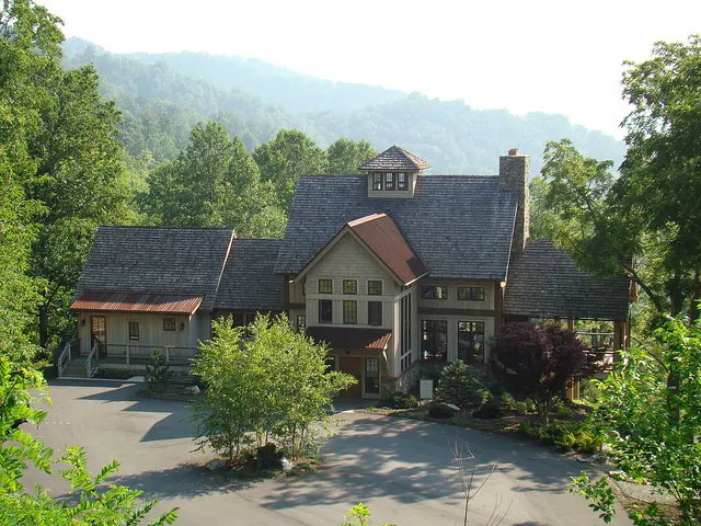 The Valley Lodge photo 2